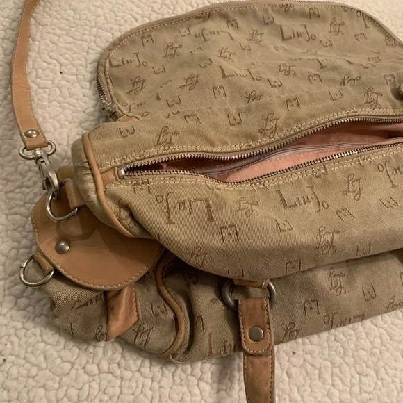 Lui Jo | Slouchy Beige Handbag Pink Interior Soft - Picture 12 of 12